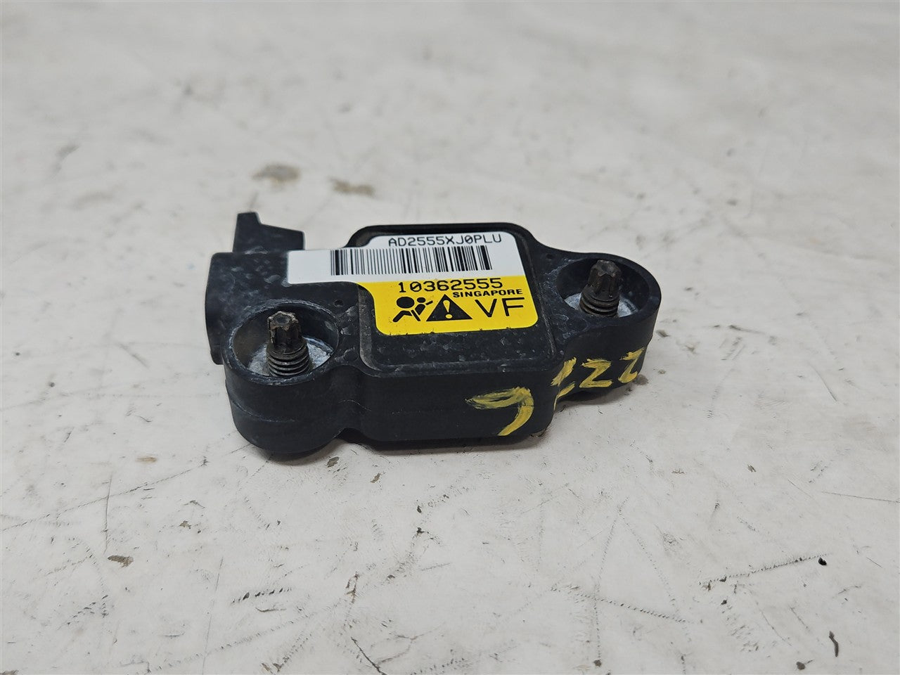 Used OEM 2005-2013 CORVETTE C6 OEM FRONT END CRASH SENSOR 10302875, actual item photo 1