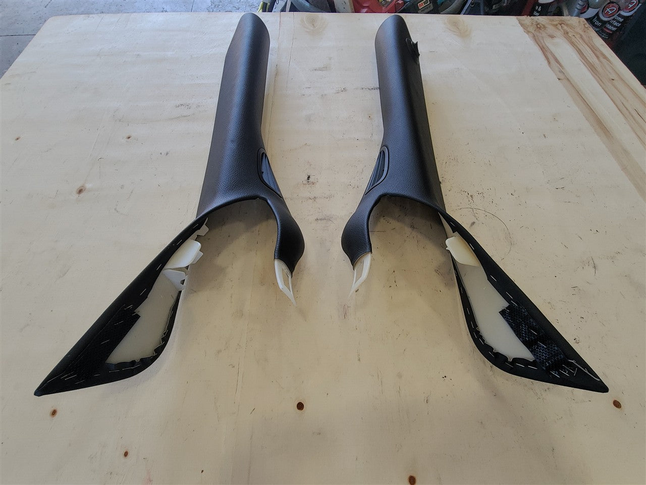 Used OEM 2005-2013 CORVETTE C6 INTERIOR A-PILLAR TRIM PAIR BLACK, actual item photo 4
