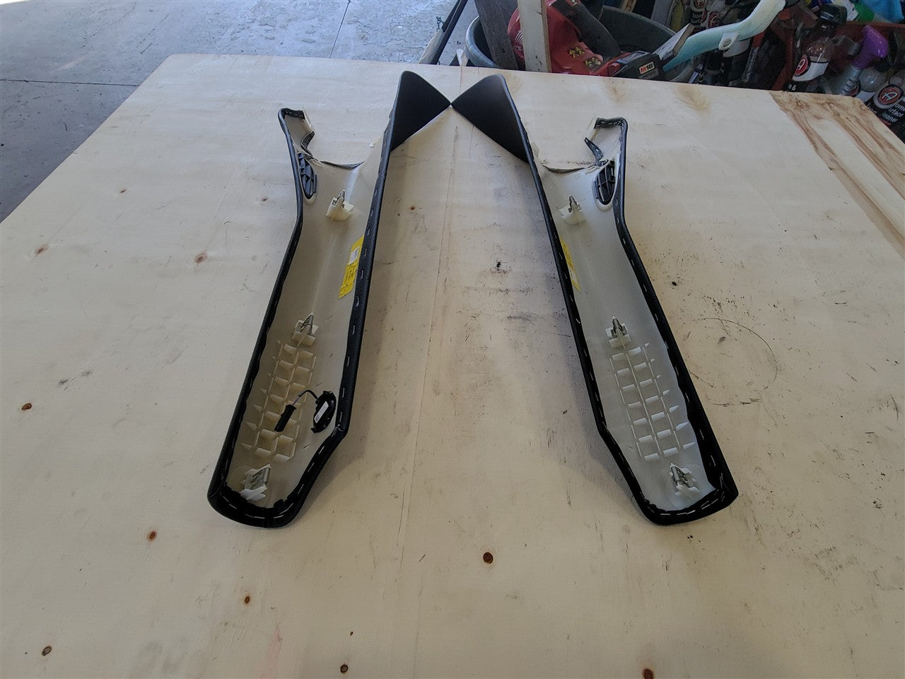 Used OEM 2005-2013 CORVETTE C6 INTERIOR A-PILLAR TRIM PAIR BLACK, actual item photo 9