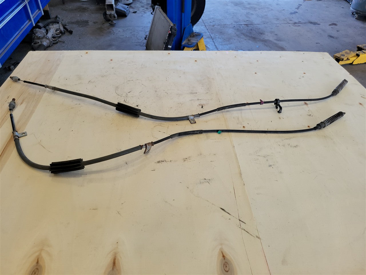 Used OEM 2009-2013 CORVETTE C6 OEM REAR PARKING BRAKE CABLES PAIR LH, actual item photo 4