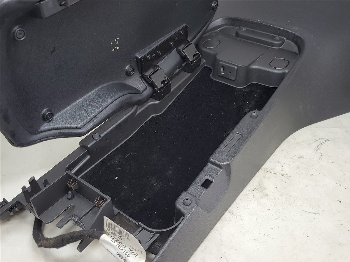 Used OEM 2011 CORVETTE C6 CENTER CONSOLE BLACK WITH USB PORT ARM REST, actual item photo 10