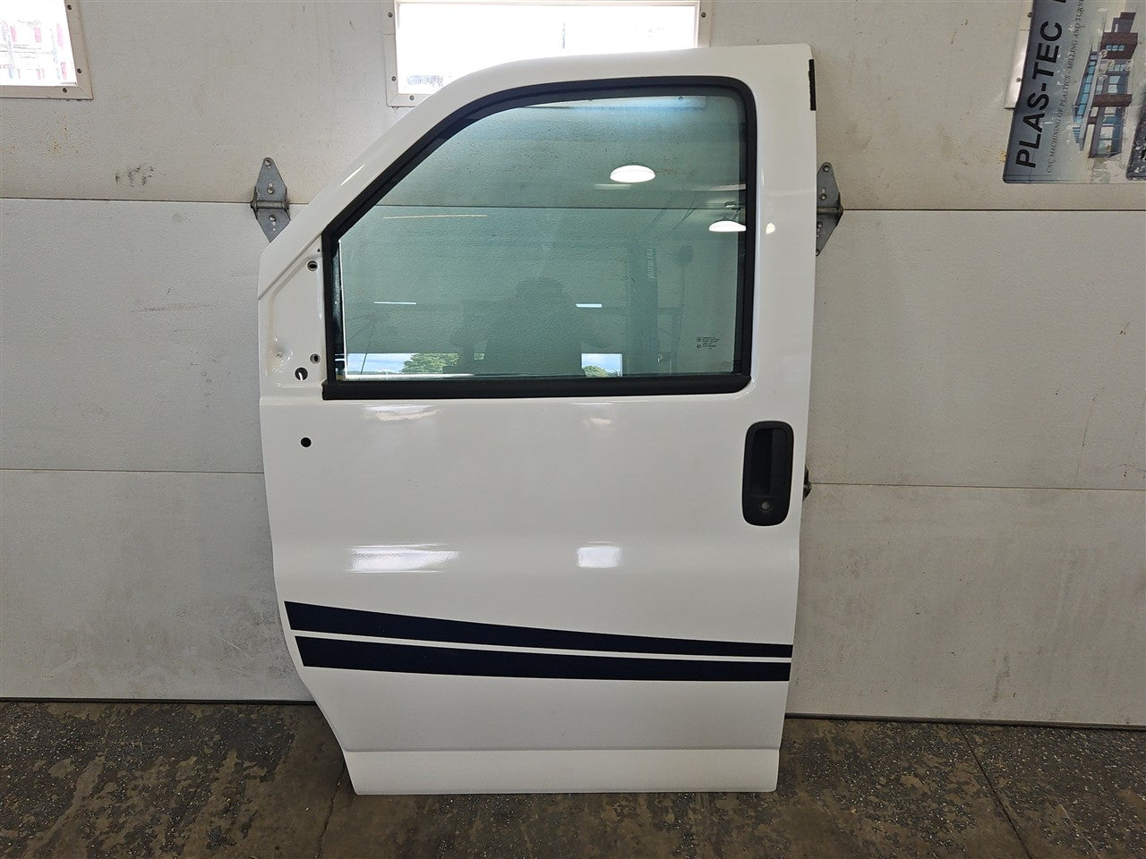 Used OEM 2016-2024 EXPRESS 2500 VAN EXPRESS 3500 VAN SAVANA 2500 VAN, actual item photo 1