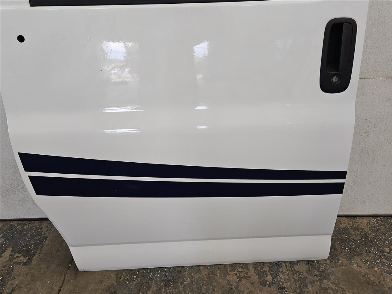 Used OEM 2016-2024 EXPRESS 2500 VAN EXPRESS 3500 VAN SAVANA 2500 VAN, actual item photo 7