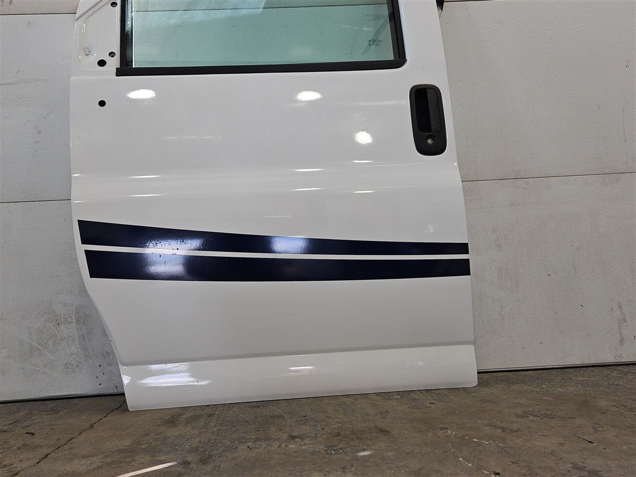 Used OEM 2016-2024 EXPRESS 2500 VAN EXPRESS 3500 VAN SAVANA 2500 VAN, actual item photo 8