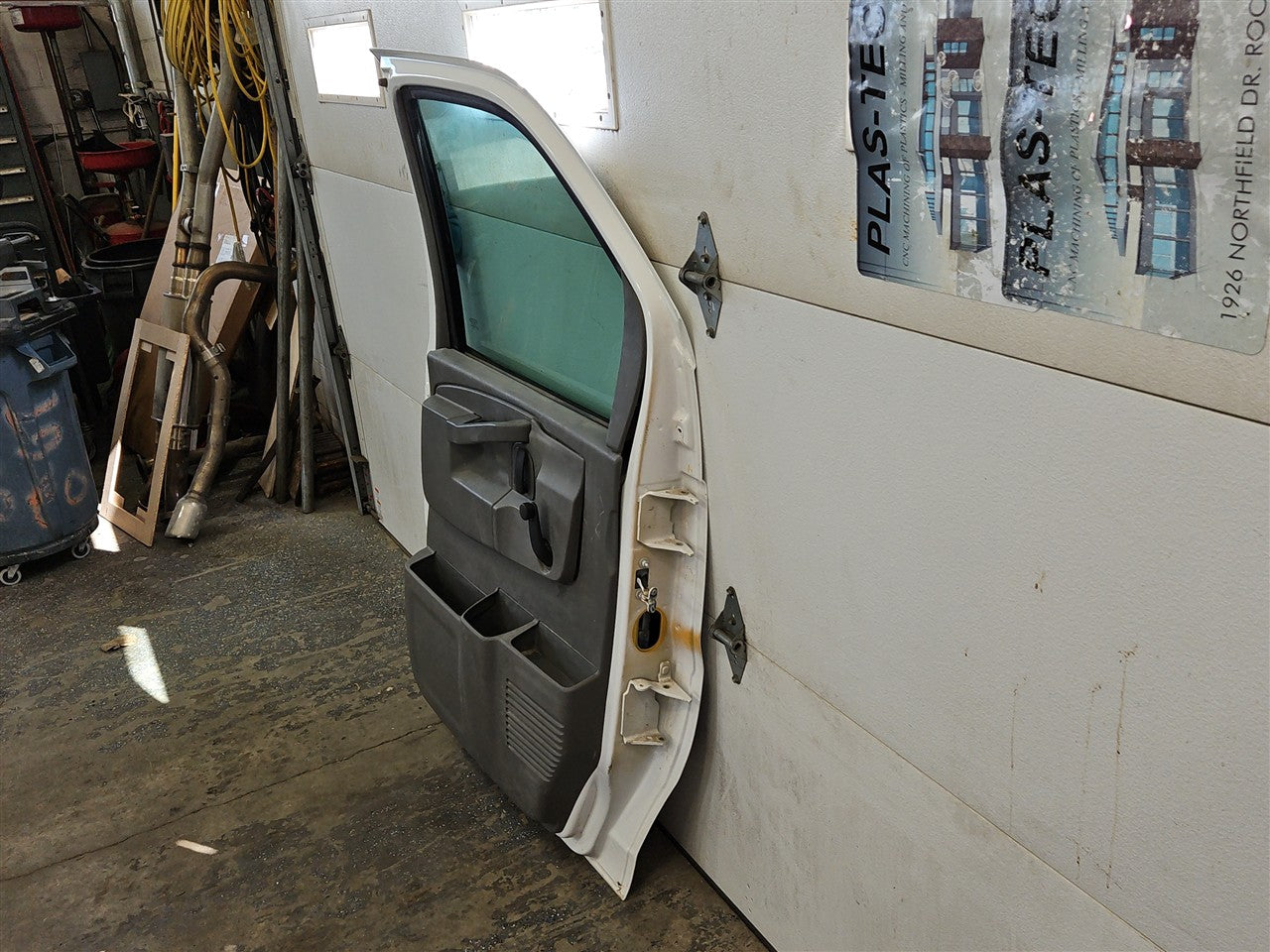 Used OEM 2016-2024 EXPRESS 2500 VAN EXPRESS 3500 VAN SAVANA 2500 VAN, actual item photo 13