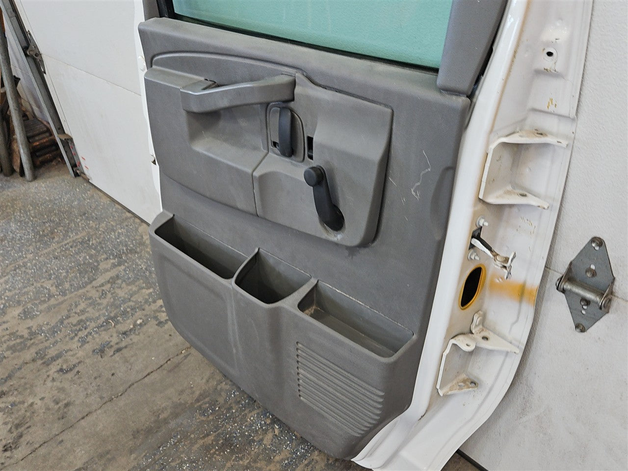 Used OEM 2016-2024 EXPRESS 2500 VAN EXPRESS 3500 VAN SAVANA 2500 VAN, actual item photo 18
