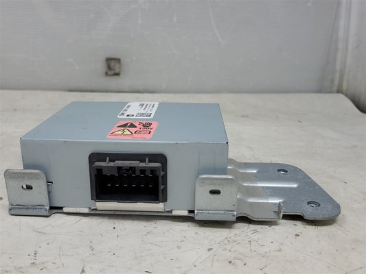 Used OEM 2019-2024 EXPRESS 2500 3500 SAVANA 2500 3500 POWER INVERTER, actual item photo 2