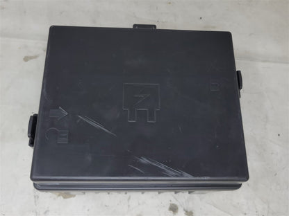 Used OEM 2021-2024 EXPRESS SAVANA INTERIOR CABIN FUSE BOX 84816382, actual item photo 4