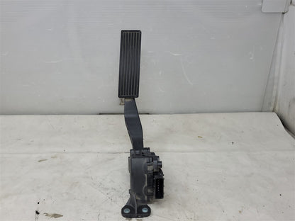 Used OEM 2020-2022 EXPRESS SAVANA GAS PEDAL THROTTLE POSITION SENSOR, actual item photo 4