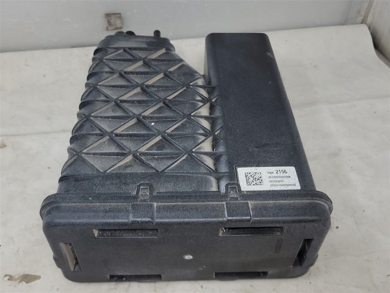 Used OEM 2021-2024 EXPRESS SAVANA EVAP FUEL VAPOR CHARCOAL CANISTER, actual item photo 6