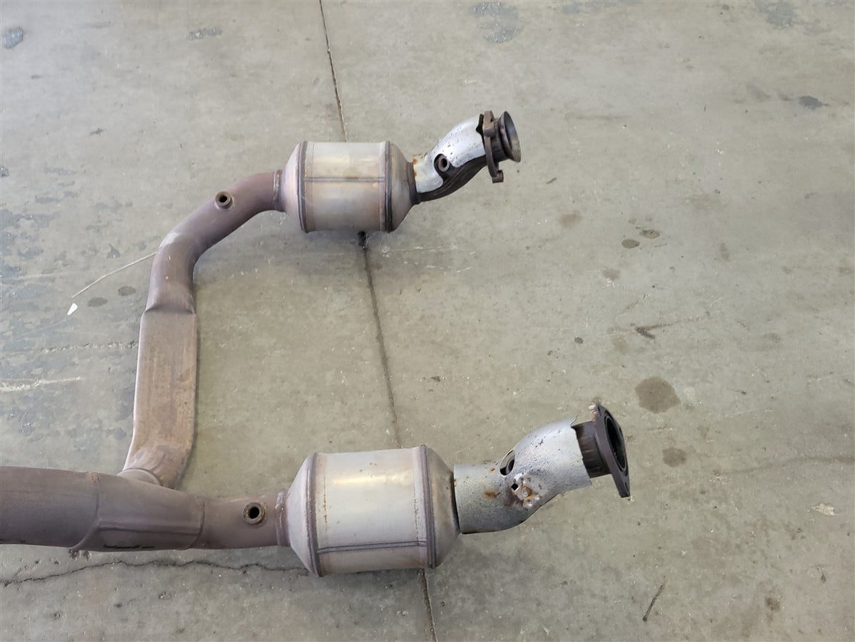 Used OEM 2021-2023 EXPRESS SAVANA EXHAUST Y PIPE 6 6L L8T 5K MILES, actual item photo 4