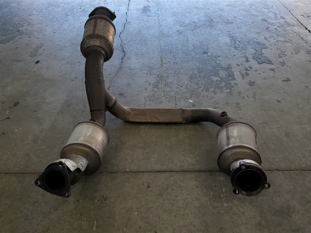 Used OEM 2021-2023 EXPRESS SAVANA EXHAUST Y PIPE 6 6L L8T 5K MILES, actual item photo 6