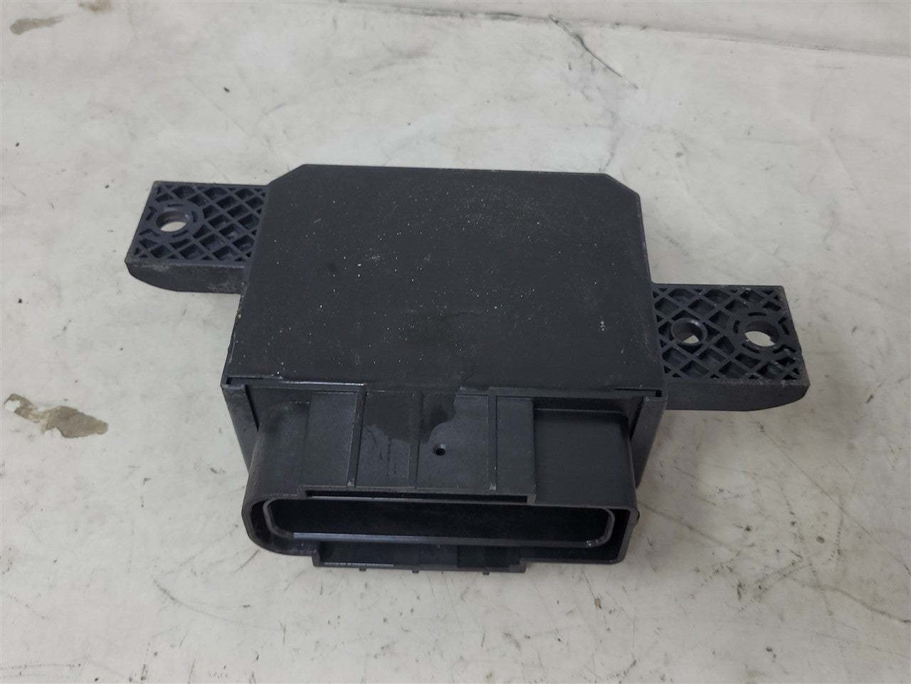 Used OEM 2021-2024 EXPRESS 3500 VAN FUEL PUMP CONTROL MODULE 13545846, actual item photo 7