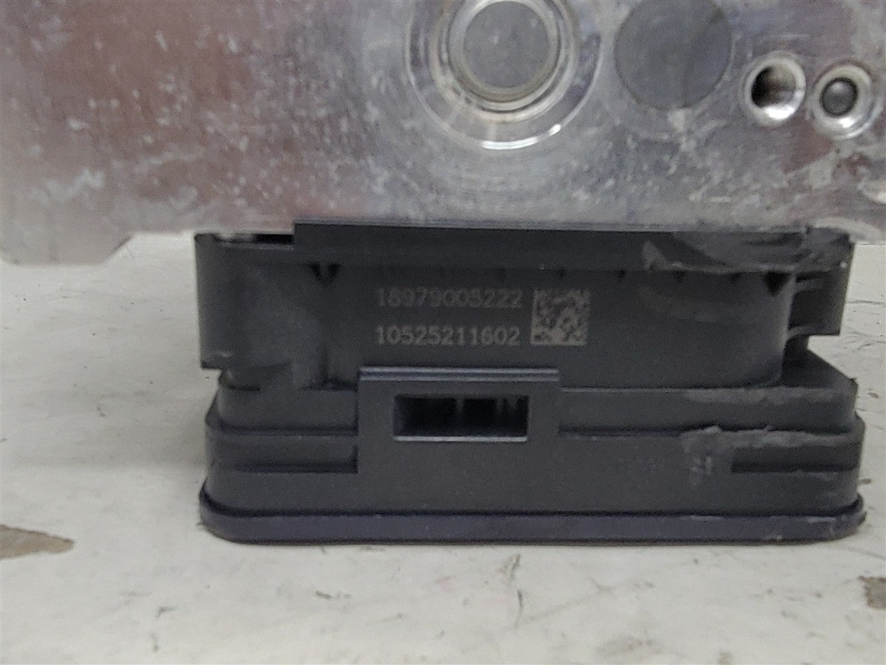 Used OEM 2018-2024 EXPRESS 2500 3500 SAVANA 2500 3500 VAN ABS BRAKE, actual item photo 8