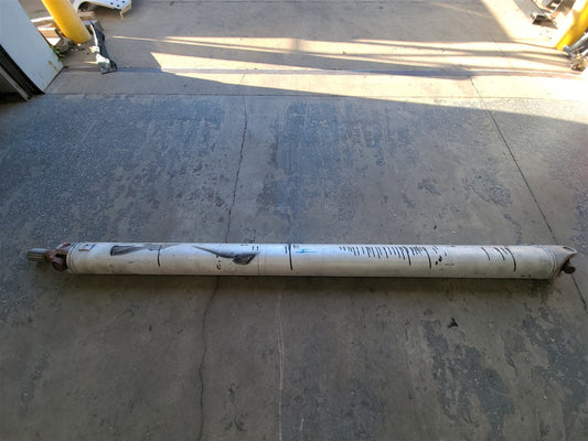 Used OEM 2021-2024 EXPRESS 3500 VAN SAVANA 3500 VAN 1 PIECE DRIVE, actual item photo 1