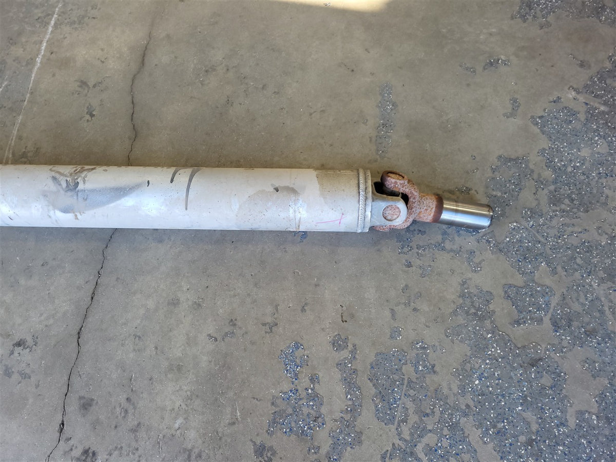 Used OEM 2021-2024 EXPRESS 3500 VAN SAVANA 3500 VAN 1 PIECE DRIVE, actual item photo 7