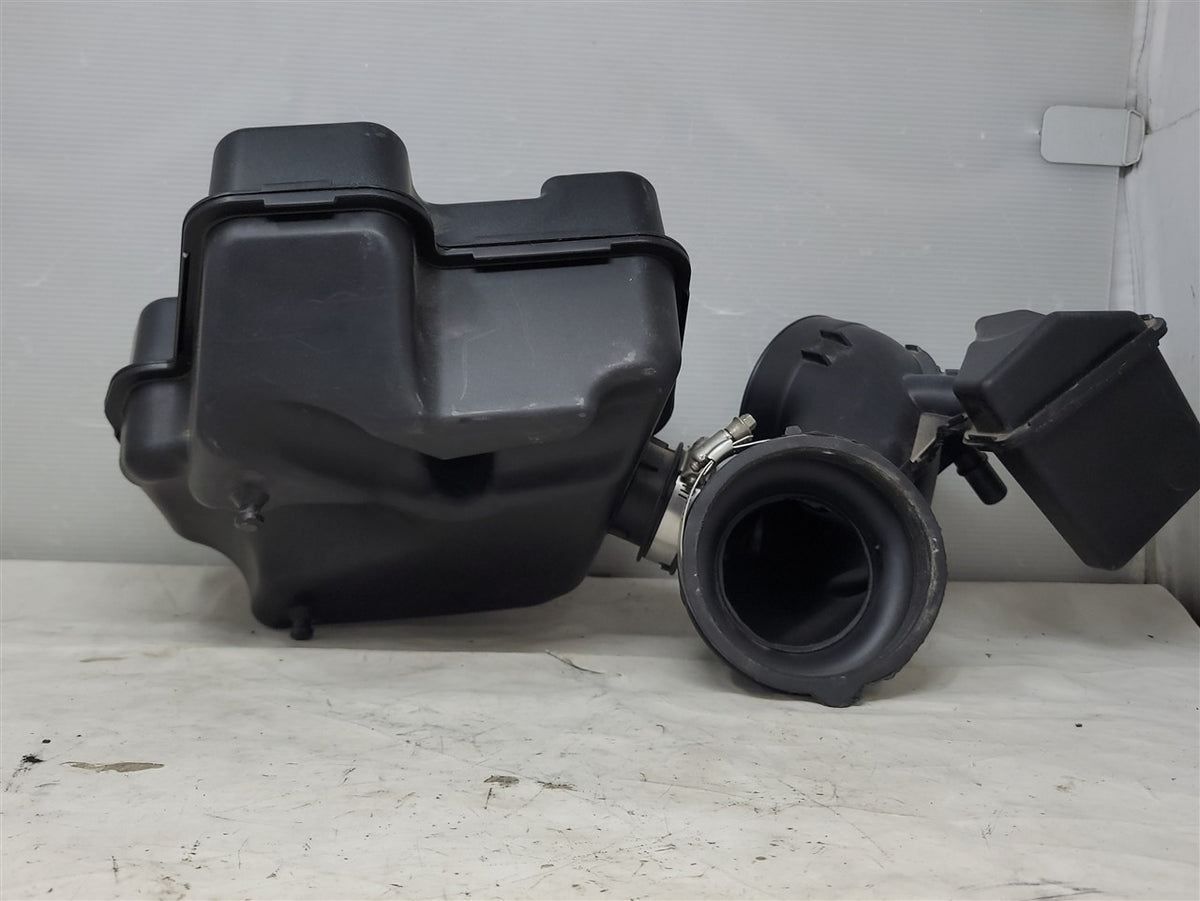 Used OEM 2018-2024 EXPRESS 2500/3500 VAN SAVANA 2500/3500 VAN AIR, actual item photo 2