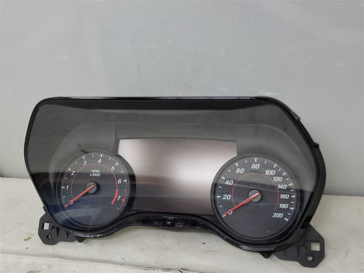 Used OEM 2016 CAMARO SS SPEEDOMETER CLUSTER 84055876, actual item photo 4