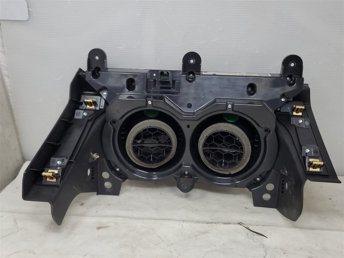 Used OEM 2016-2017 CAMARO DUAL ZONE CLIMATE CONTROL HEATER AC SWITCH, actual item photo 6