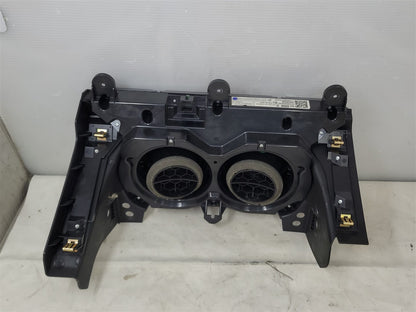 Used OEM 2016-2017 CAMARO DUAL ZONE CLIMATE CONTROL HEATER AC SWITCH, actual item photo 7