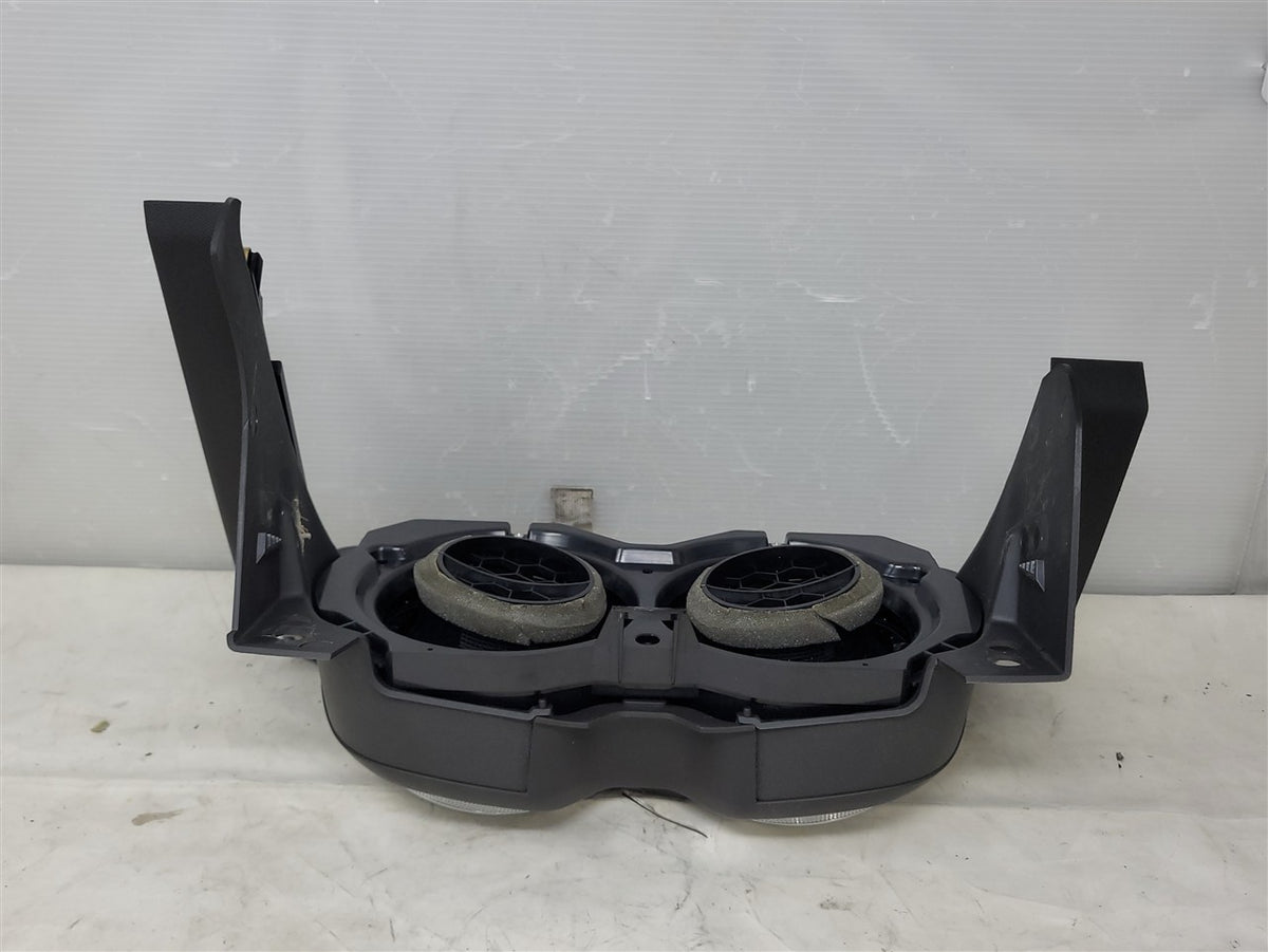 Used OEM 2016-2017 CAMARO DUAL ZONE CLIMATE CONTROL HEATER AC SWITCH, actual item photo 8