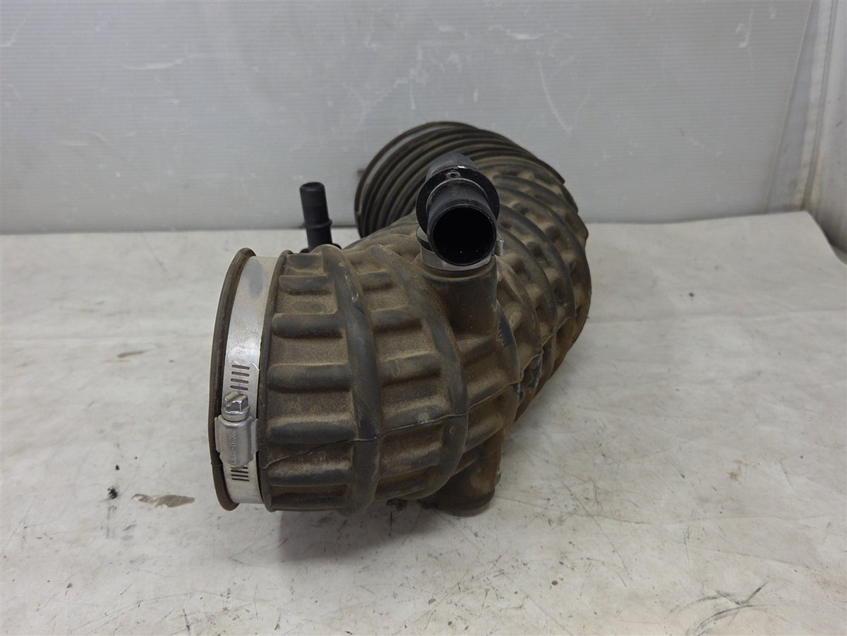 Used OEM 2016-2024 CAMARO SS AIR INTAKE ELBOW 6 2L OEM 84468185, actual item photo 5