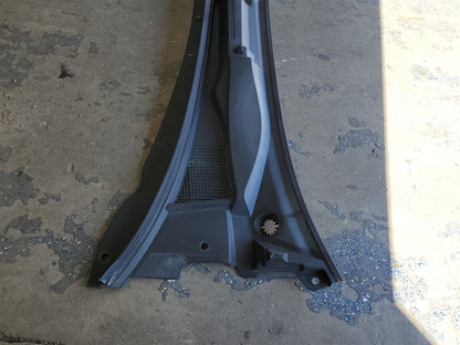 Used OEM 2016-2024 CAMARO WINDSHIELD WIPER COWL VENT PANEL FRONT, actual item photo 4