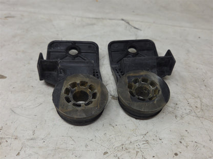 Used OEM 2016-2024 CAMARO SS ZL1 UPPER RADIATOR MOUNTS PAIR BLACK, actual item photo 7