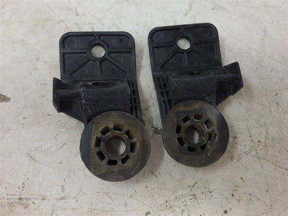 Used OEM 2016-2024 CAMARO SS ZL1 UPPER RADIATOR MOUNTS PAIR BLACK, actual item photo 8
