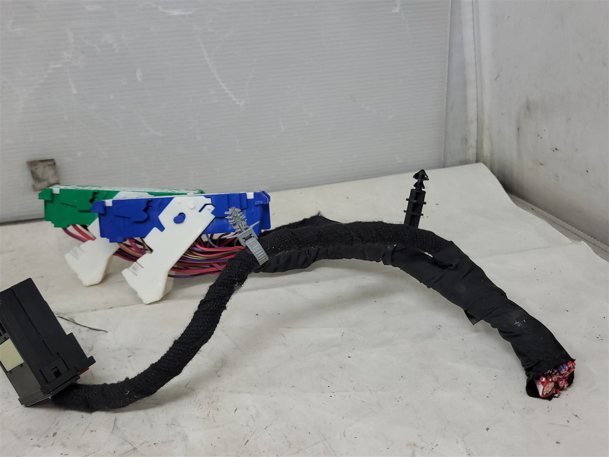 Used OEM 2016-2024 CAMARO TRUNK FUSE PANEL WIRING PIGTAIL CONNECTORS, actual item photo 4