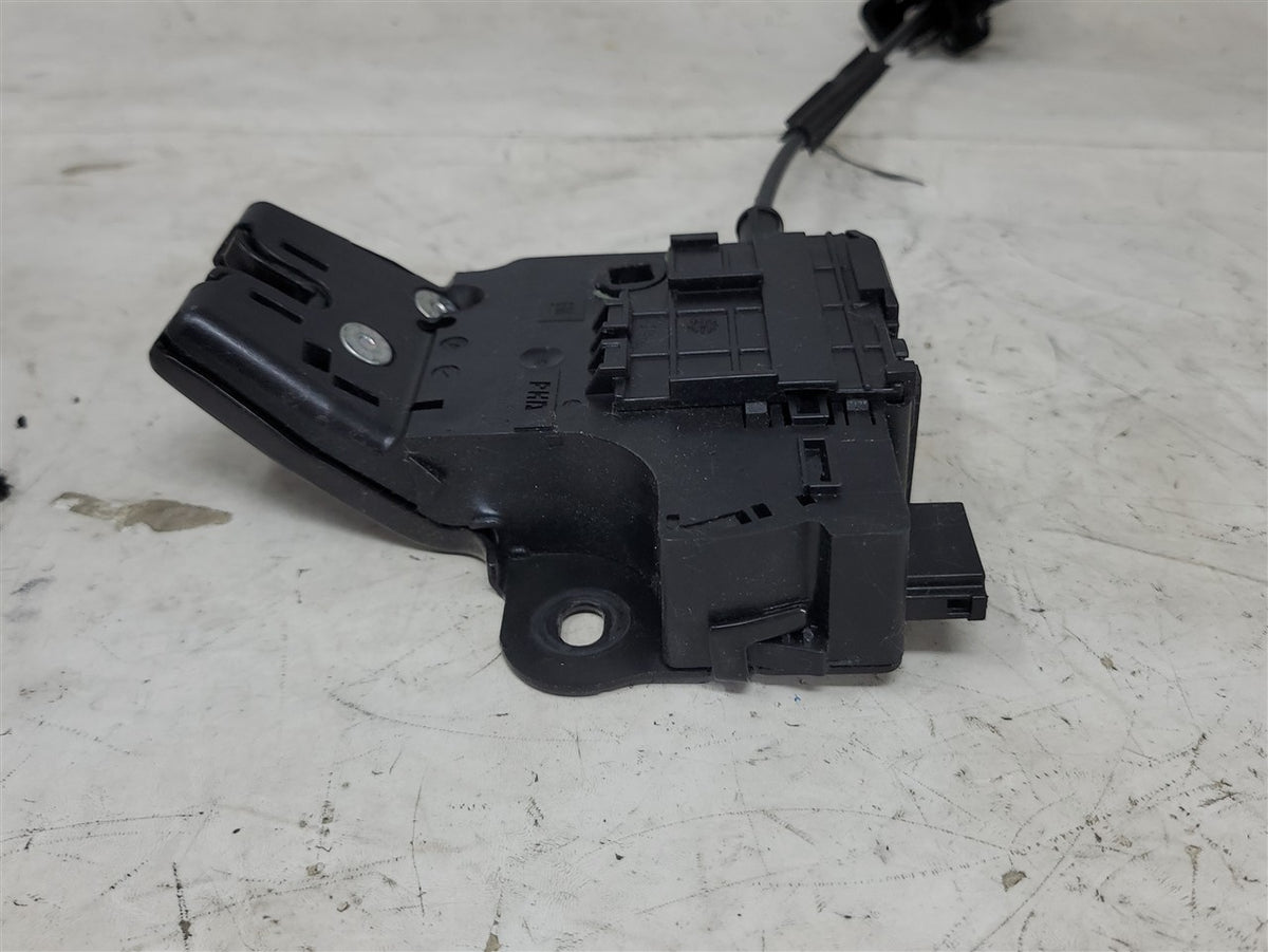 Used OEM 2016-2024 CAMARO REAR DECKLID LATCH BLACK 13513995, actual item photo 5