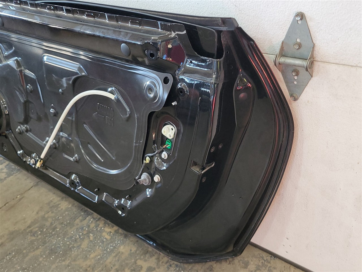 Used OEM 2016-2024 CAMARO FRONT DOOR PASSENGER RH BLACK GB8, actual item photo 19