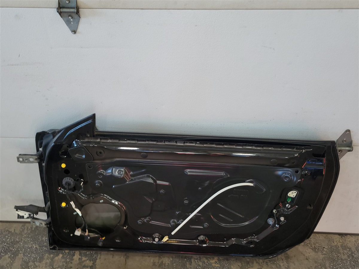 Used OEM 2016-2024 CAMARO FRONT DOOR PASSENGER RH BLACK GB8, actual item photo 20