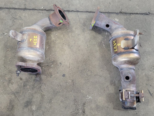 Used OEM 2016-2024 CAMARO SS 6 2L EXHAUST Y PIPE PAIR LH RH 19420274, actual item photo 1