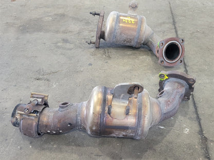 Used OEM 2016-2024 CAMARO SS 6 2L EXHAUST Y PIPE PAIR LH RH 19420274, actual item photo 3