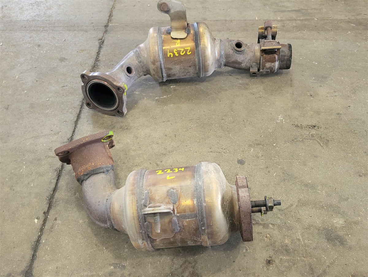 Used OEM 2016-2024 CAMARO SS 6 2L EXHAUST Y PIPE PAIR LH RH 19420274, actual item photo 5
