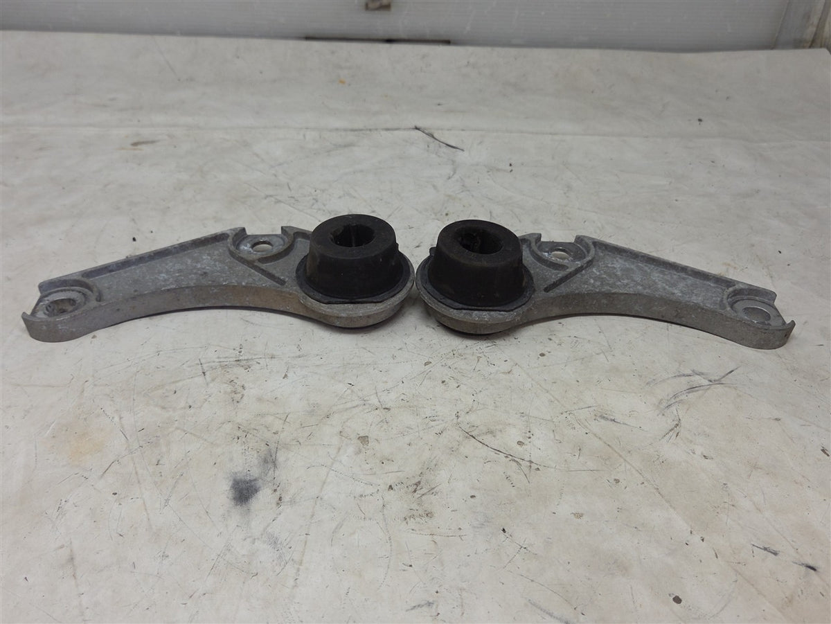 Used OEM 2016-2024 CAMARO REAR EXHAUST HANGERS PAIR LH RH, actual item photo 3