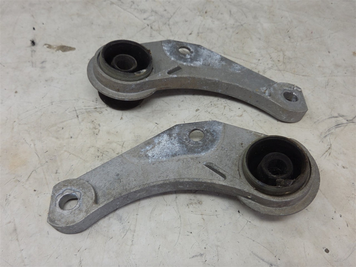 Used OEM 2016-2024 CAMARO REAR EXHAUST HANGERS PAIR LH RH, actual item photo 6