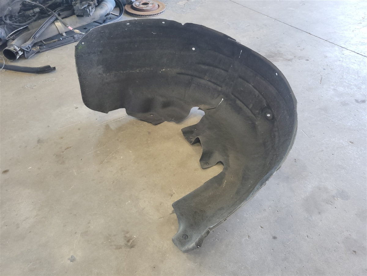 Used OEM 2016-2024 CAMARO SS 1LE A1Y REAR WHEEL WELL LINER PASSENGER, actual item photo 3