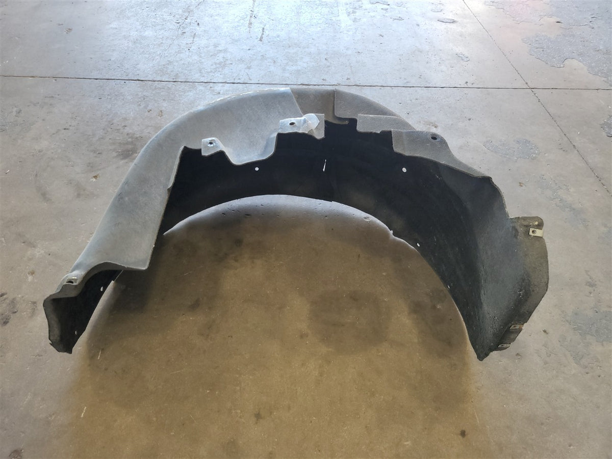 Used OEM 2016-2024 CAMARO SS 1LE A1Y REAR WHEEL WELL LINER PASSENGER, actual item photo 9