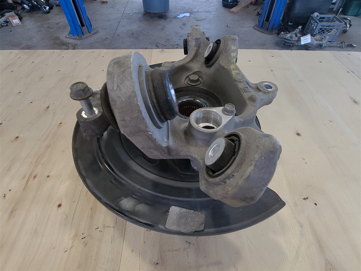 Used OEM 2016-2024 CAMARO 2016-2019 ATS CTS REAR SPINDLE & WHEEL HUB, actual item photo 1