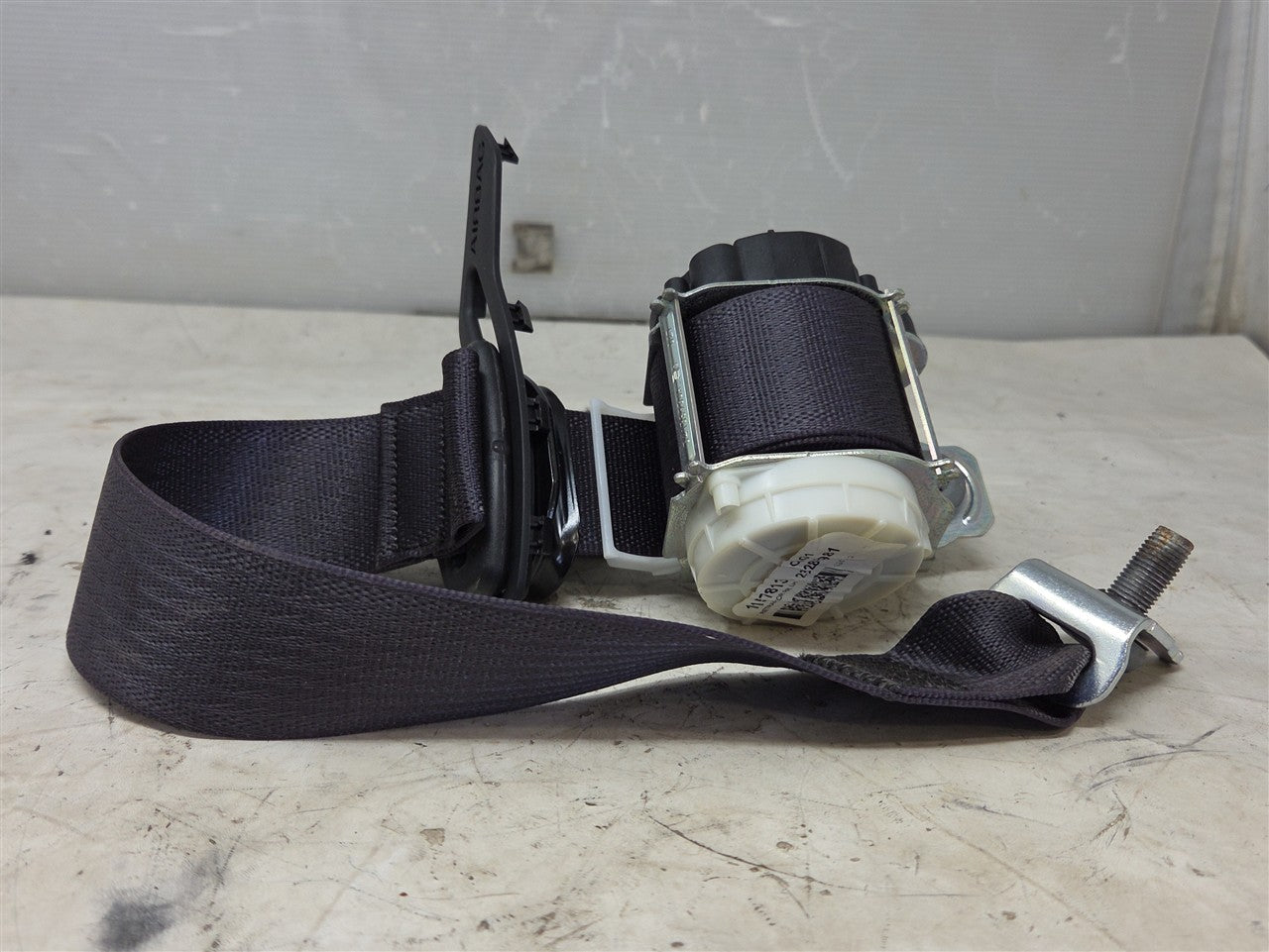 Used OEM 2016-2024 CAMARO COUPE REAR SEAT BELT RETRACTOR DRIVER LH, actual item photo 1