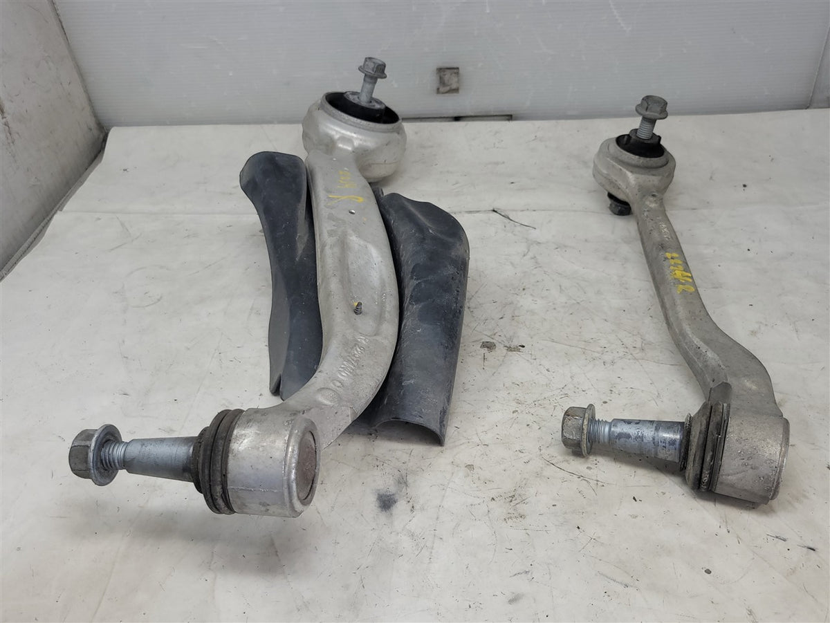 Used OEM 2016-2024 CAMARO FRONT LOWER CONTROL ARMS PAIR RH PASSENGER, actual item photo 4