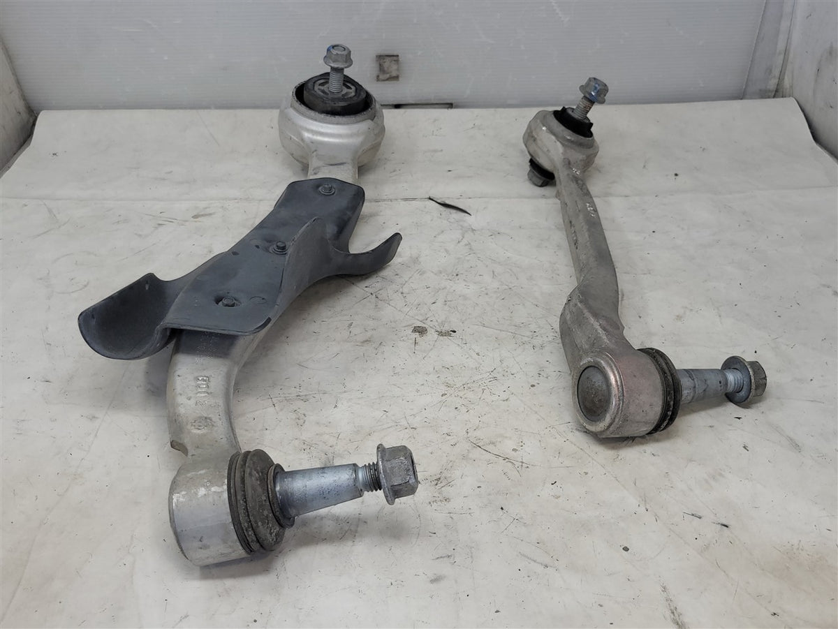 Used OEM 2016-2024 CAMARO FRONT LOWER CONTROL ARMS PAIR RH PASSENGER, actual item photo 10