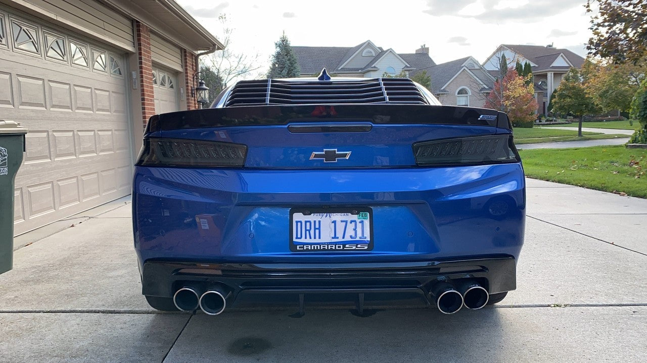 Used OEM 2016-2018 CAMARO SPEC D SEQUENTIAL TAIL LIGHTS PAIR SMOKED, actual item photo 1