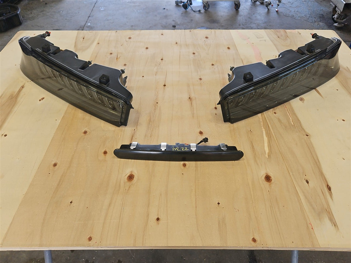 Used OEM 2016-2018 CAMARO SPEC D SEQUENTIAL TAIL LIGHTS PAIR SMOKED, actual item photo 1