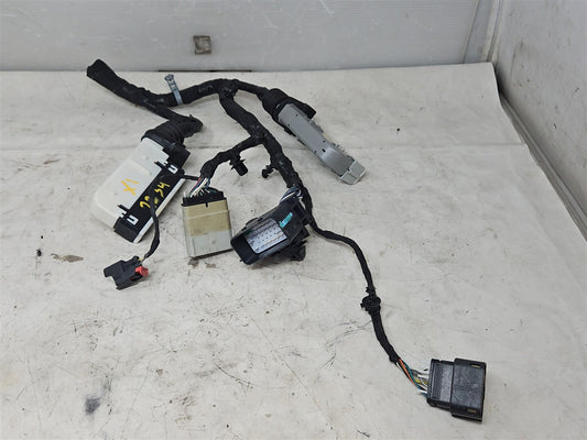Used OEM 2016 CAMARO SS BODY WIRING TO FUSE PANEL CONNECTOR PIGTAIL, actual item photo 1