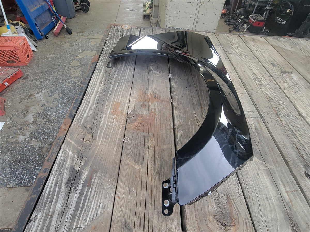 Used OEM 2016-2024 CAMARO FENDER PASSENGER RH BLACK MEET KETTLE GB8, actual item photo 4