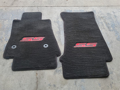 Used OEM 2016-2024 CAMARO FRONT FLOOR MATS PAIR BLACK WITH RED CAMARO, actual item photo 2