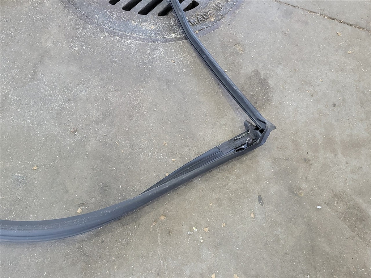 Used OEM 2005-2013 CORVETTE C6 TARGA TOP HALO ROOF WEATHERSTRIP REAR, actual item photo 15